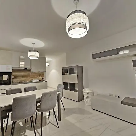Апартаменты Central Apartment Sliema